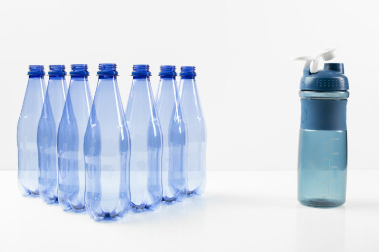 close-up-sustainable-bottle-alternatives